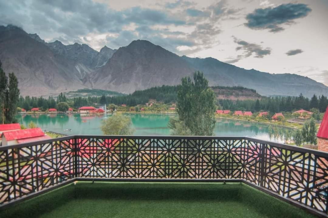 Tibet Hotel Skardu Kültér fotó