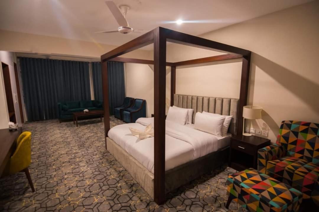 Tibet Hotel Skardu Kültér fotó
